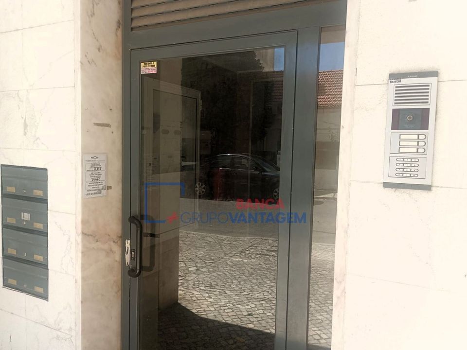 Lejlighed i Amadora, Lisbon - foto 2