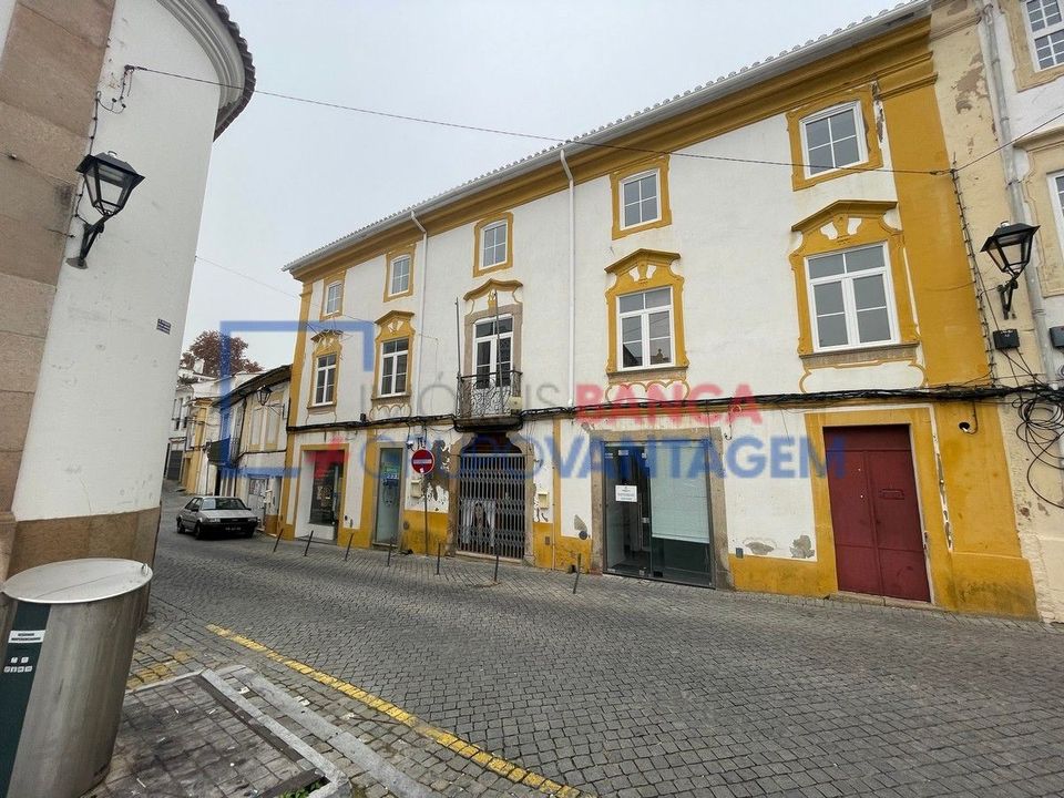 Erhvervsejendom i Portalegre, Portalegre - foto 1