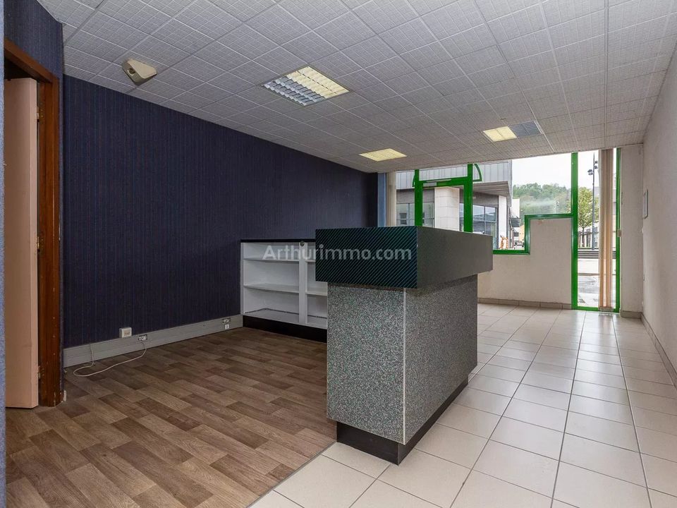 Erhvervsejendom i Bourgoin-Jallieu, Isere - foto 1