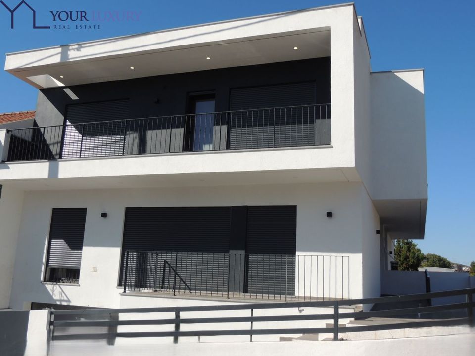 Villa i Odivelas, Lisbon - foto 1