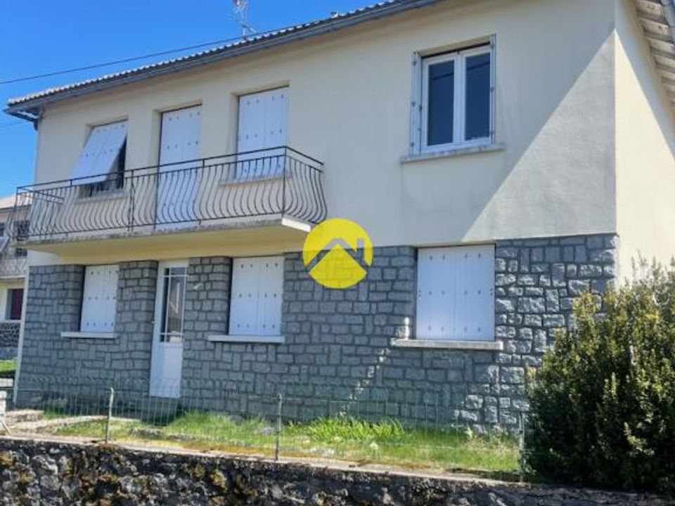 Villa i Pierrefort, Cantal - foto 1
