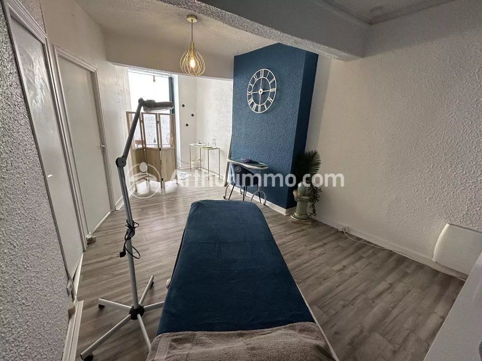 Commercial property in Trévoux, Ain - photo 5