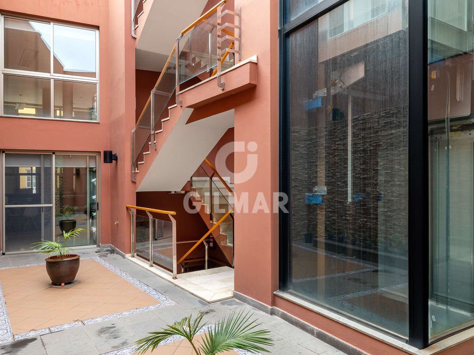 Town house in Las Palmas De Gran Canaria, Gran Canaria - photo 1