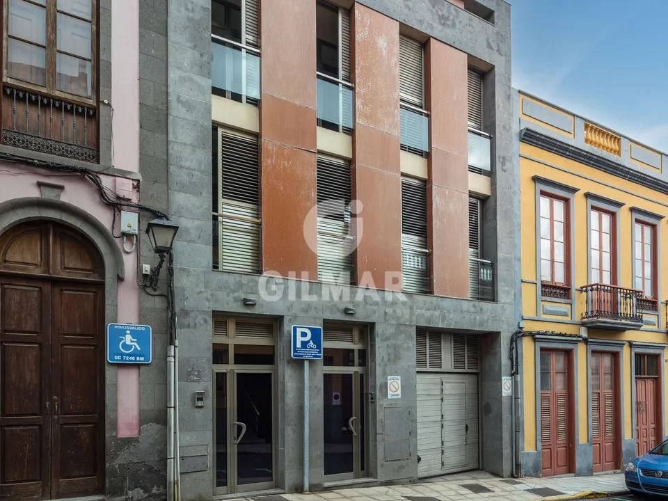 Town house in Las Palmas De Gran Canaria, Gran Canaria - photo 2
