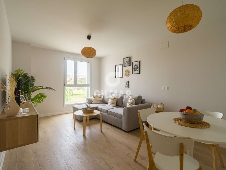 Apartment in Las Palmas De Gran Canaria, Gran Canaria - photo 2