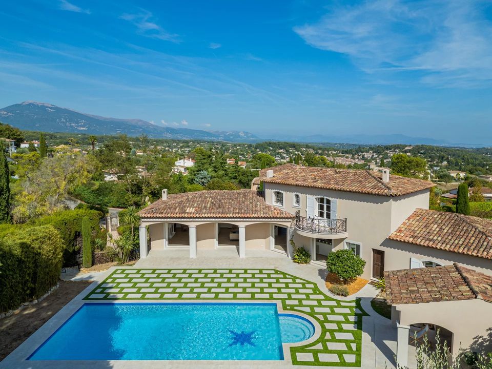 Villa i Valbonne, Alpes-Maritimes - foto 1