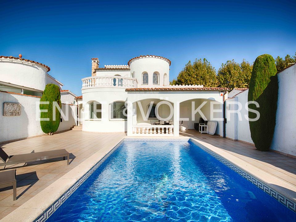 Villa i Empuriabrava, Gerona - foto 2