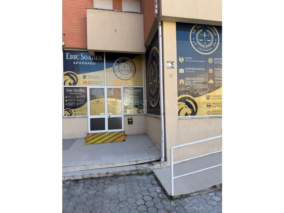 Erhvervsejendom i Aveiro, Aveiro - foto 2