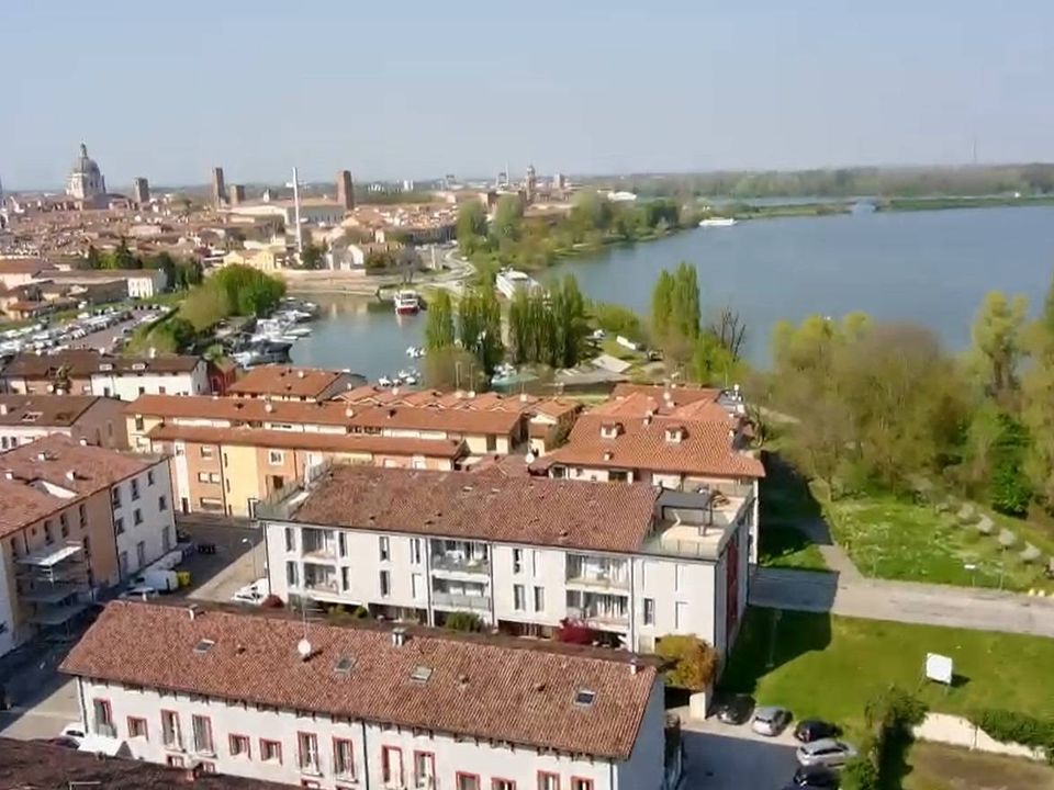 Helårsgrund i Mantua, Mantua - foto 1