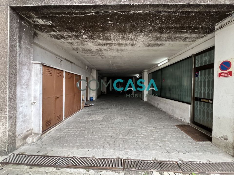 L'establiment comercial a Gondomar, Porto - foto 5
