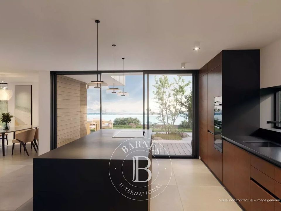 Villa en Thonon-les-Bains, Haute-Savoie - foto 3