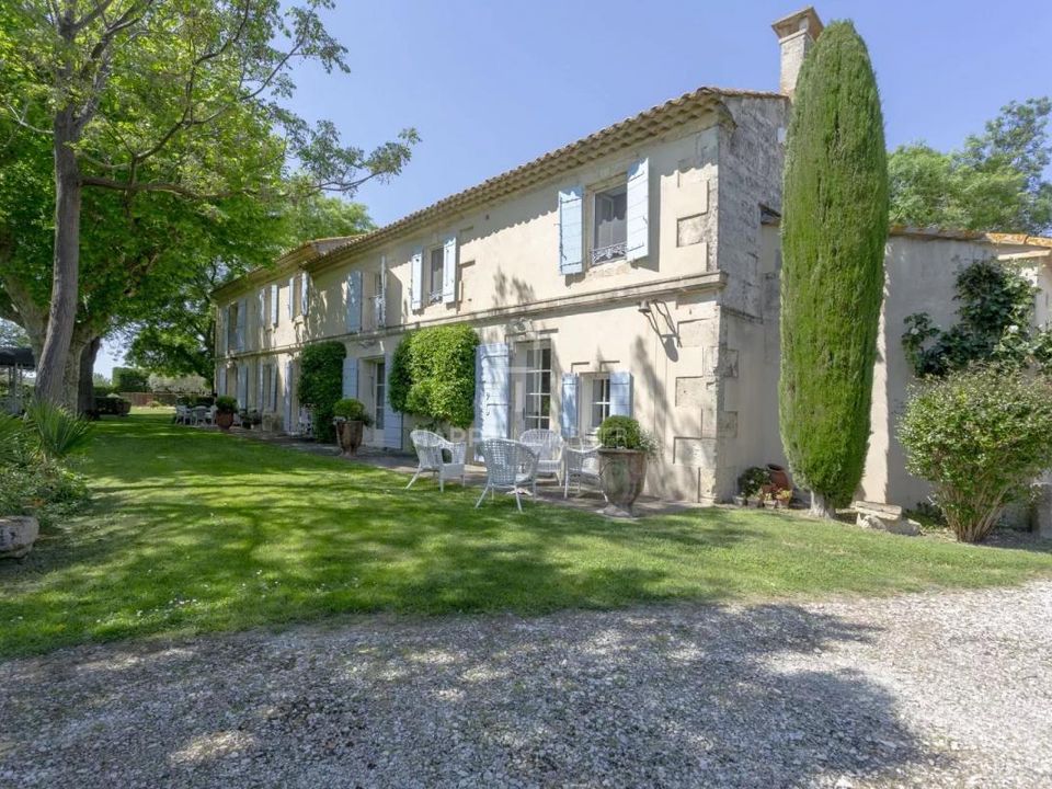 Villa en Arles, Bouches-du-Rhone - foto 5