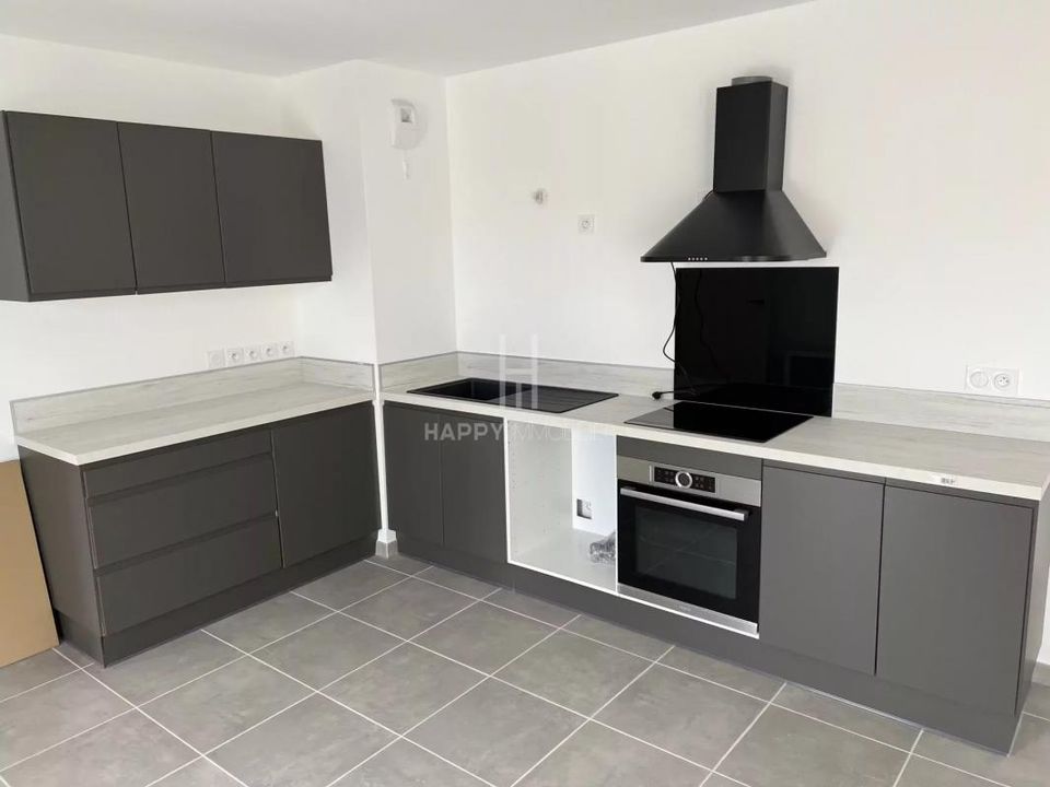 Appartement in Arles, Bouches-du-Rhone - foto 2