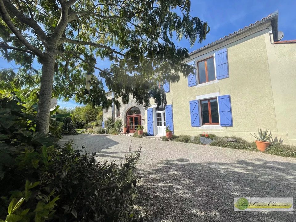 Villa i Oradour, Charente - foto 1