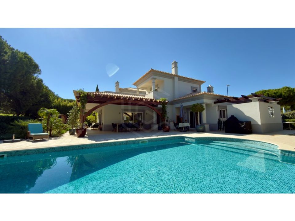 Villa i Quarteira, Faro - foto 1