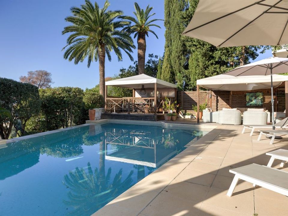 Villa i Le Cannet, Alpes-Maritimes - foto 1