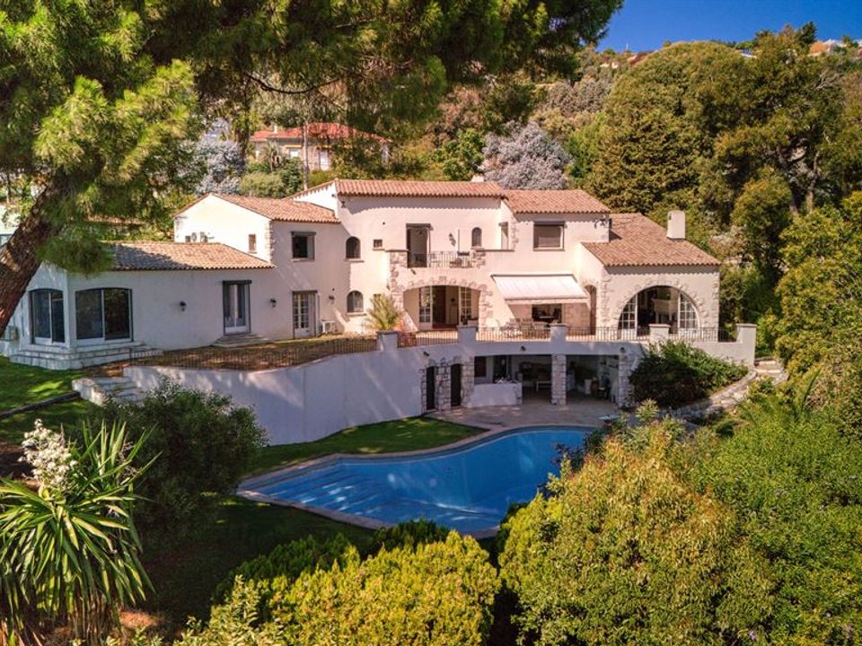 Villa i Vallauris, Alpes-Maritimes - bilde 1