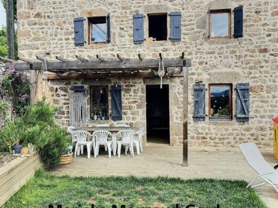 Villa i Solignac-sous-Roche, Haute-Loire - foto 1