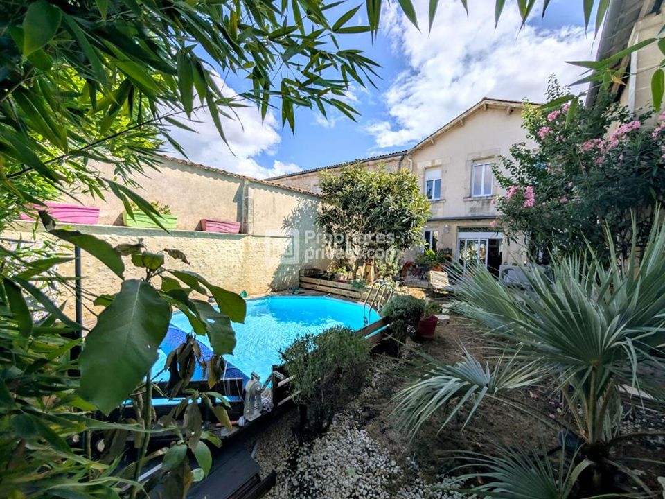 Villa i Cognac, Charente - foto 1