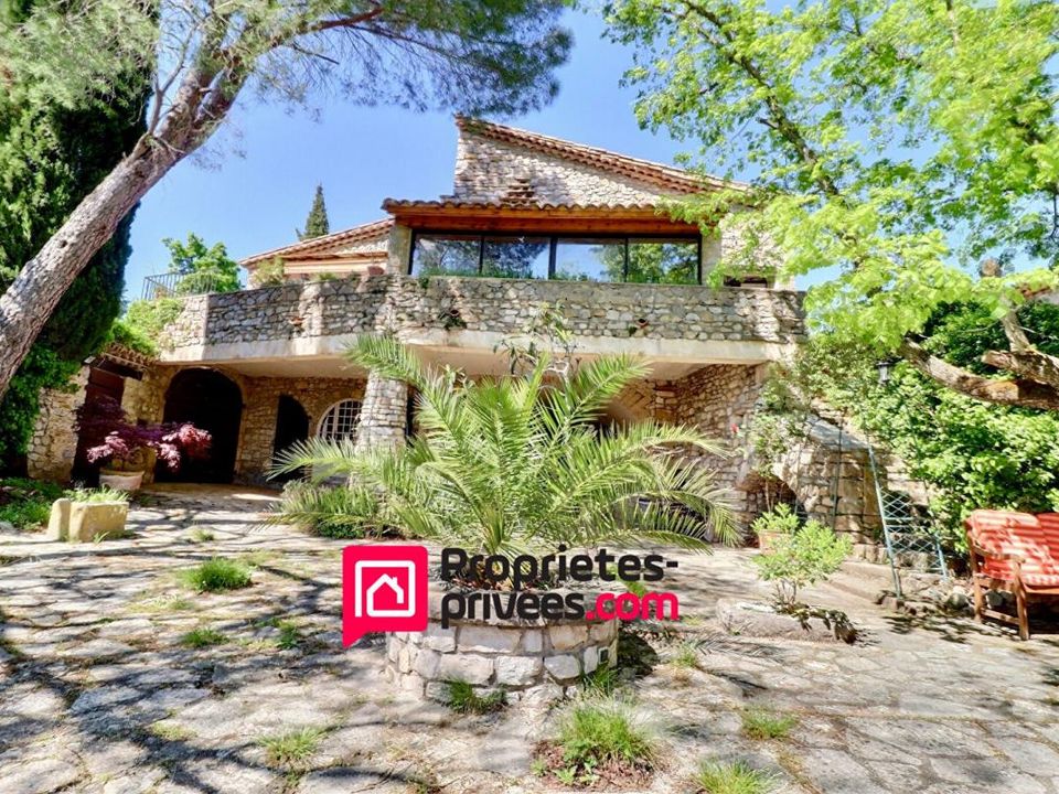 Landsbyhus i Uzes, Gard - foto 1