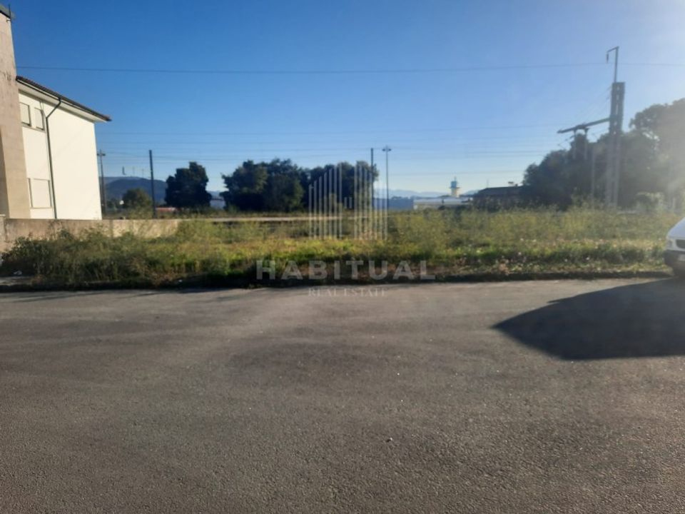 Helårsgrund i Darque, Viana do Castelo - foto 1