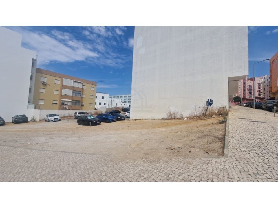 Helårsgrund i Setubal, Setubal - foto 1