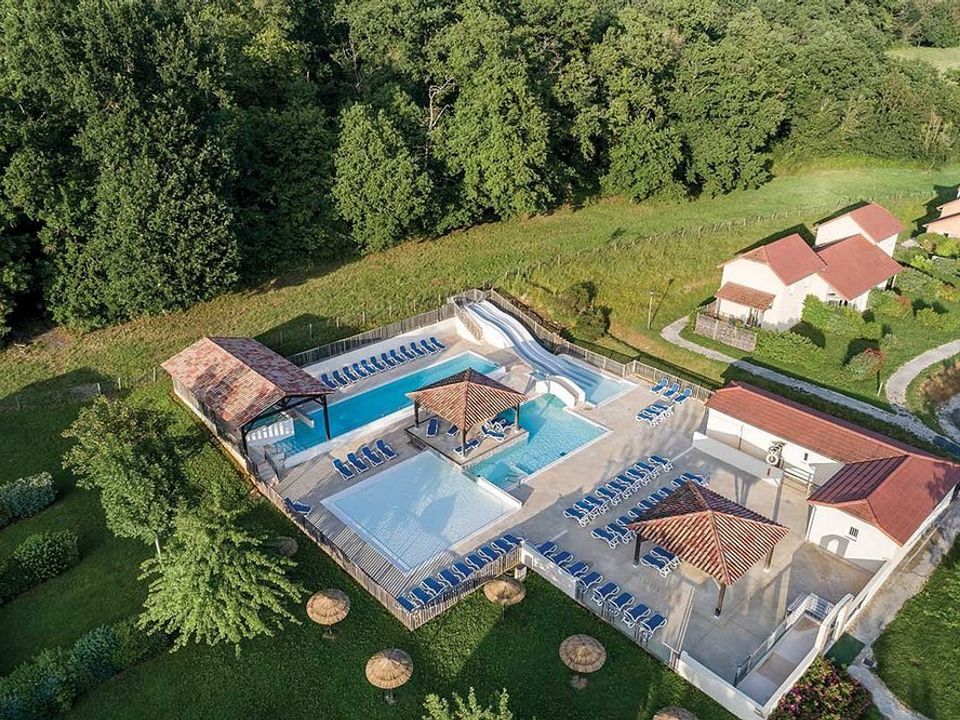 Erhvervsejendom i Alvignac, Lot - foto 1