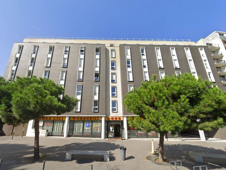 Erhvervsejendom i Villejuif, Val-de-Marne - foto 1