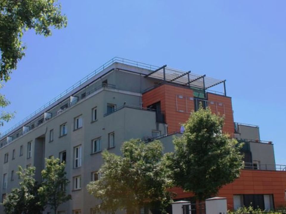 Erhvervsejendom i Alfortville, Val-de-Marne - foto 1