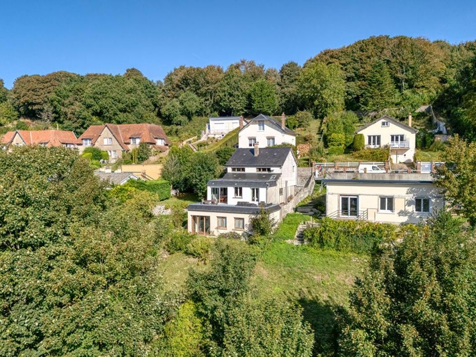 Villa in Étretat, Seine-Maritime - photo 2