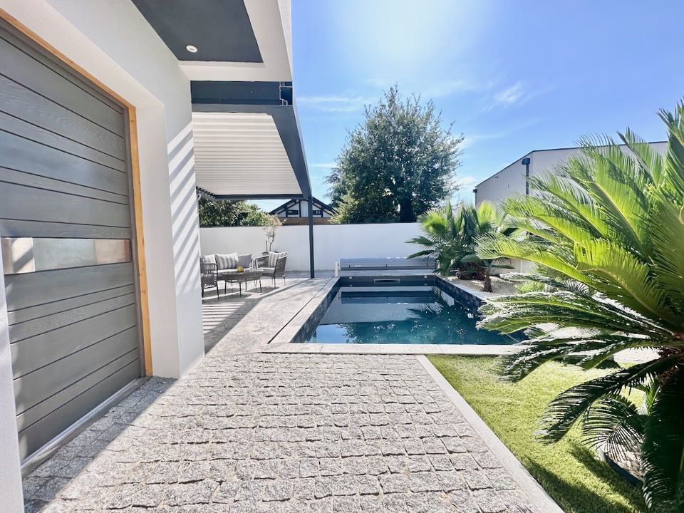 Villa in Salaise-sur-Sanne, Isere - photo 4