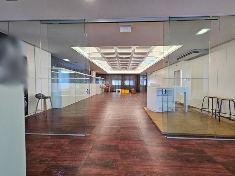 Erhvervsejendom i Carnaxide, Lisbon - foto 2
