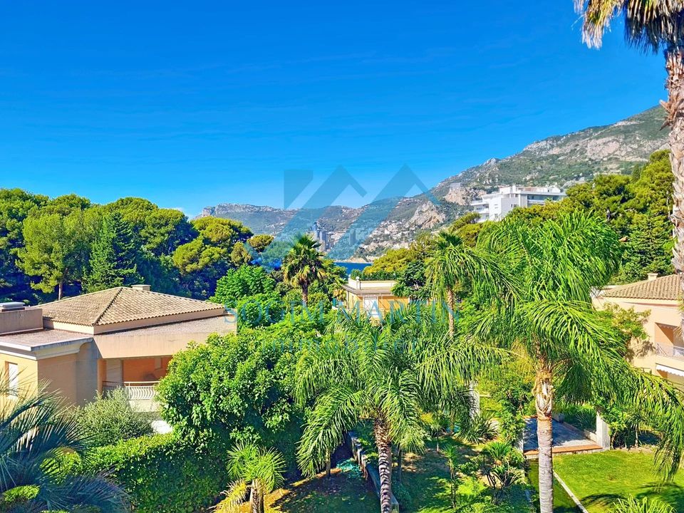 Lejlighed i Roquebrune-Cap-Martin, Alpes-Maritimes - foto 1