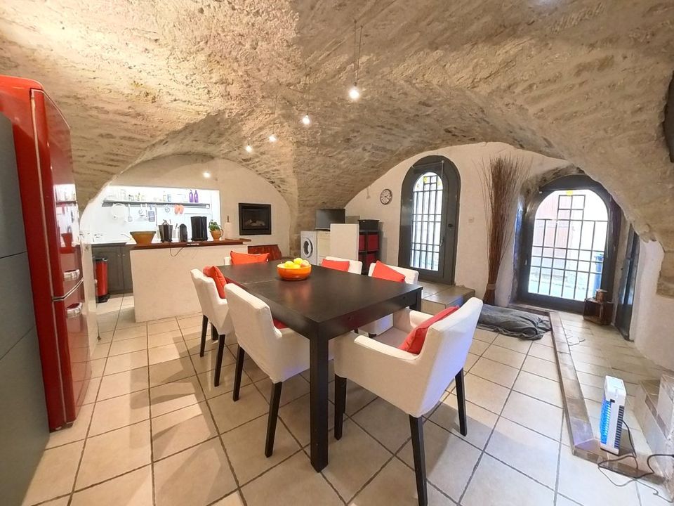 Landsbyhus i Nézignan-l'Évêque, Herault - foto 3