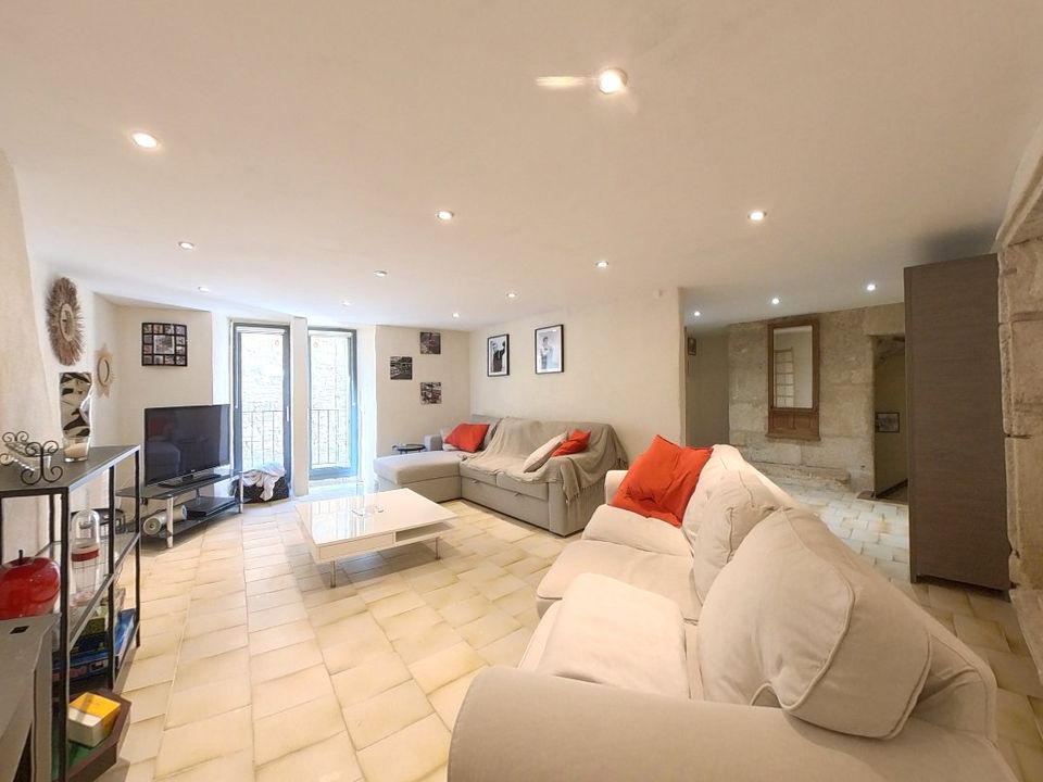 Landsbyhus i Nézignan-l'Évêque, Herault - foto 2