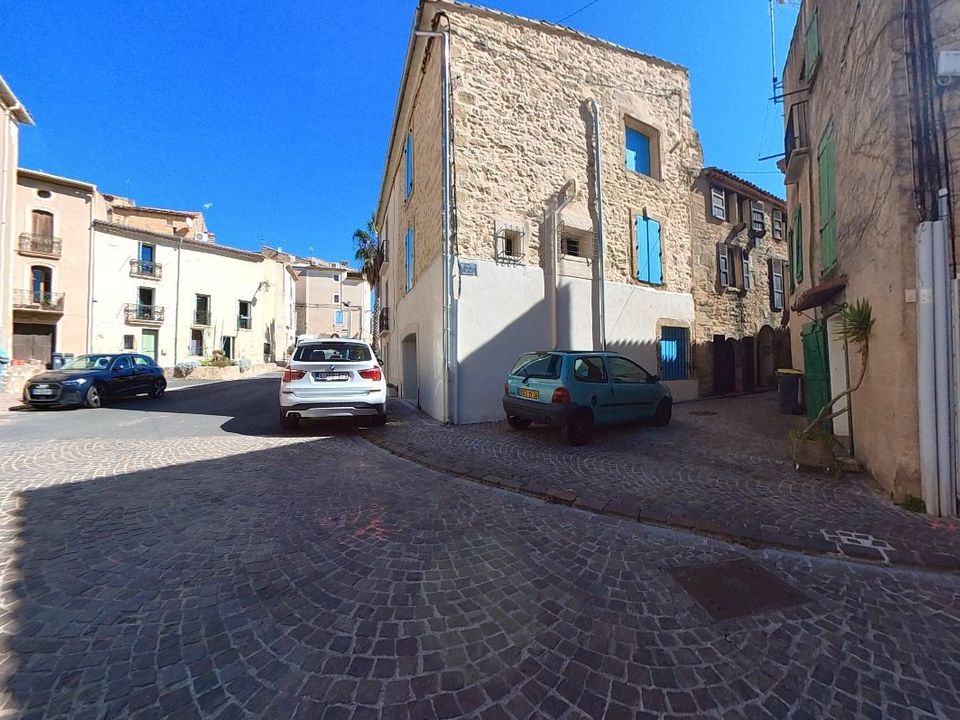 Landsbyhus i Nézignan-l'Évêque, Herault - foto 1