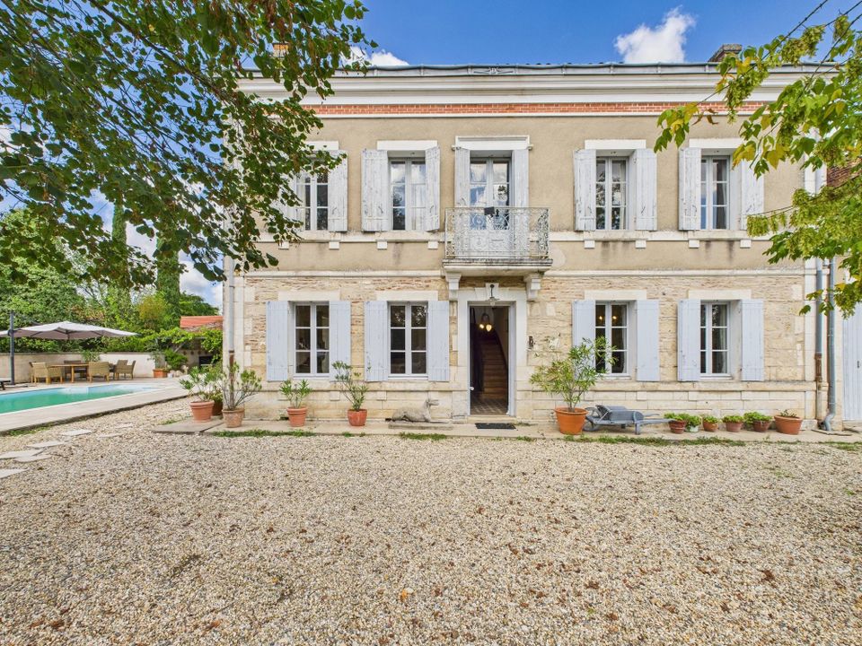 Villa i Montpon-Menesterol, Dordogne - foto 1