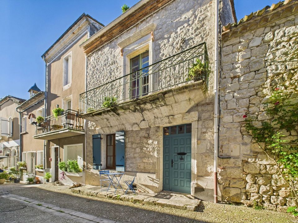 Landsbyhus i Tournon-d'Agenais, Lot-et-Garonne - bilde 1
