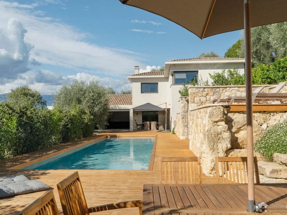 Villa a Mougins, Alpes-Maritimes - foto 1