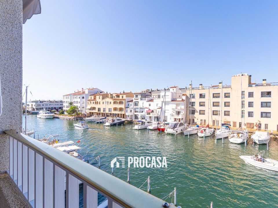 Lejlighed i Empuriabrava, Gerona - foto 3