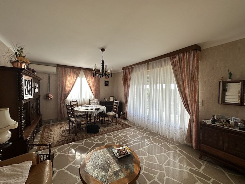 Villa i Montguyon, Charente-Maritime - foto 2