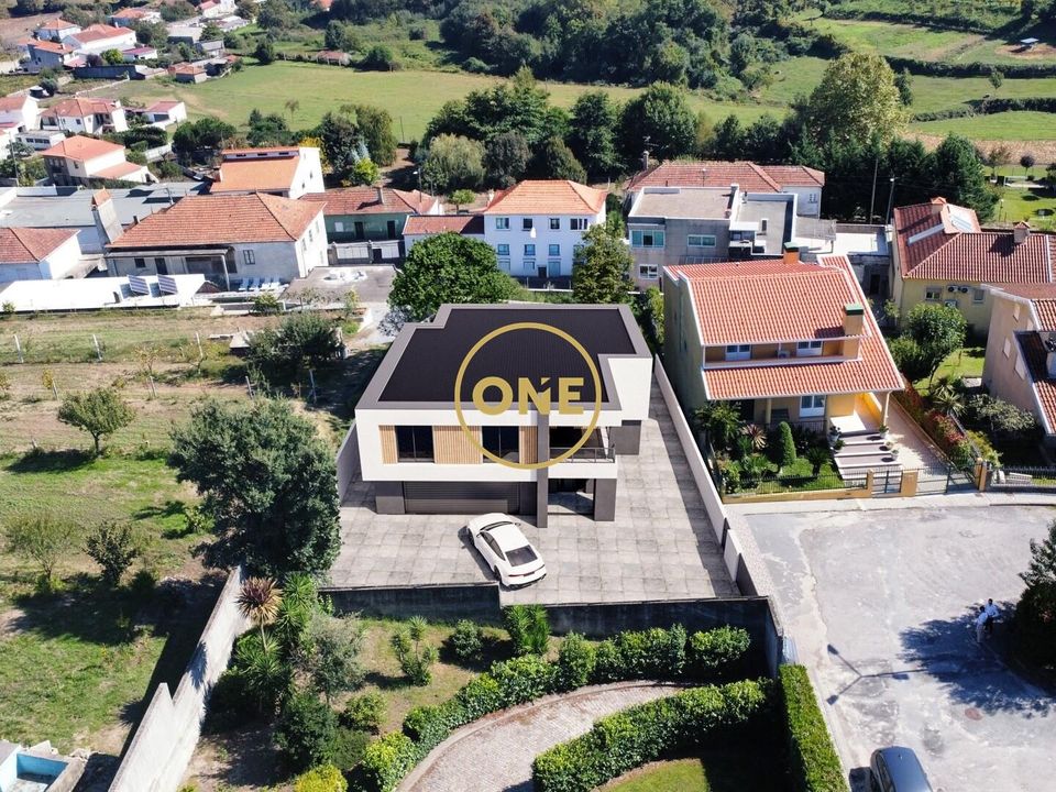 Helårsgrund i Pacos de Ferreira, Porto - foto 3