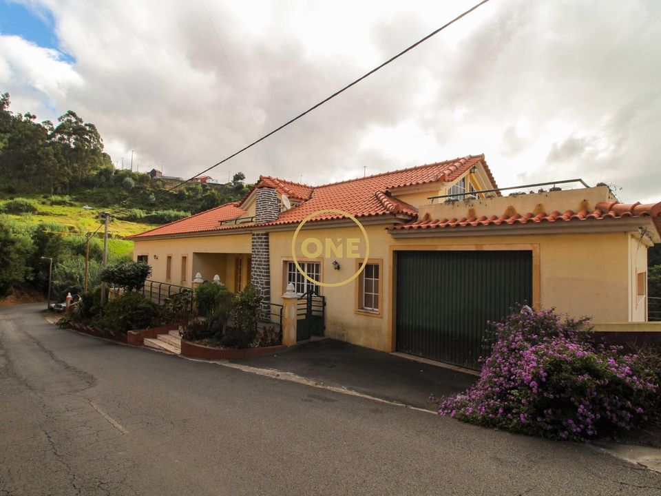 Byhus i Ponta do Sol, Madeira - foto 1