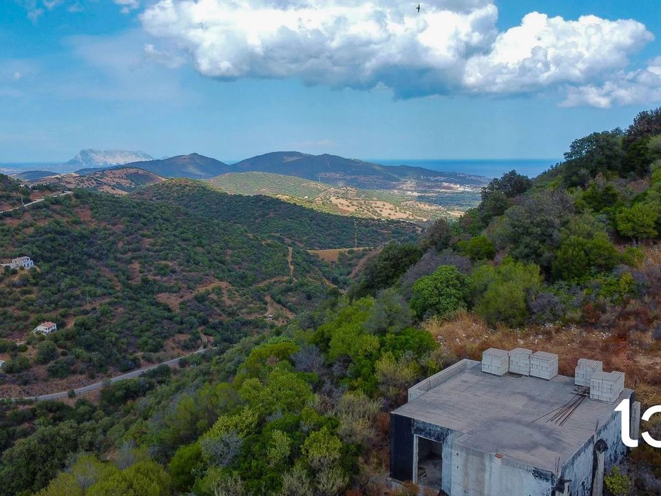 Helårsgrund i Torpe, Nuoro - foto 3