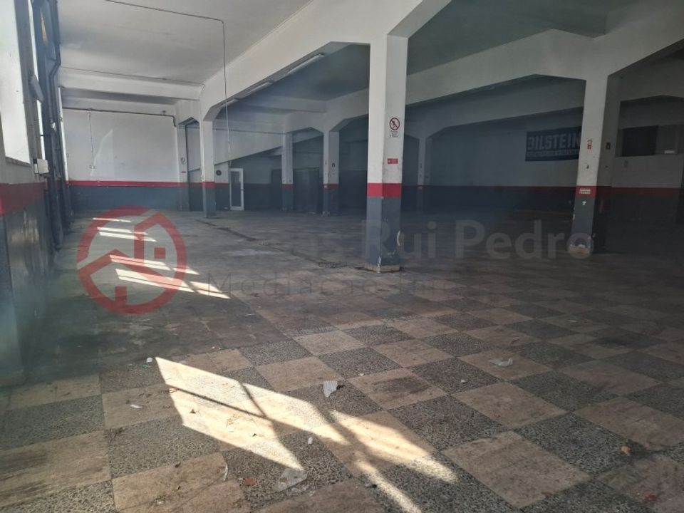 Erhvervsejendom i Amora, Setubal - foto 1