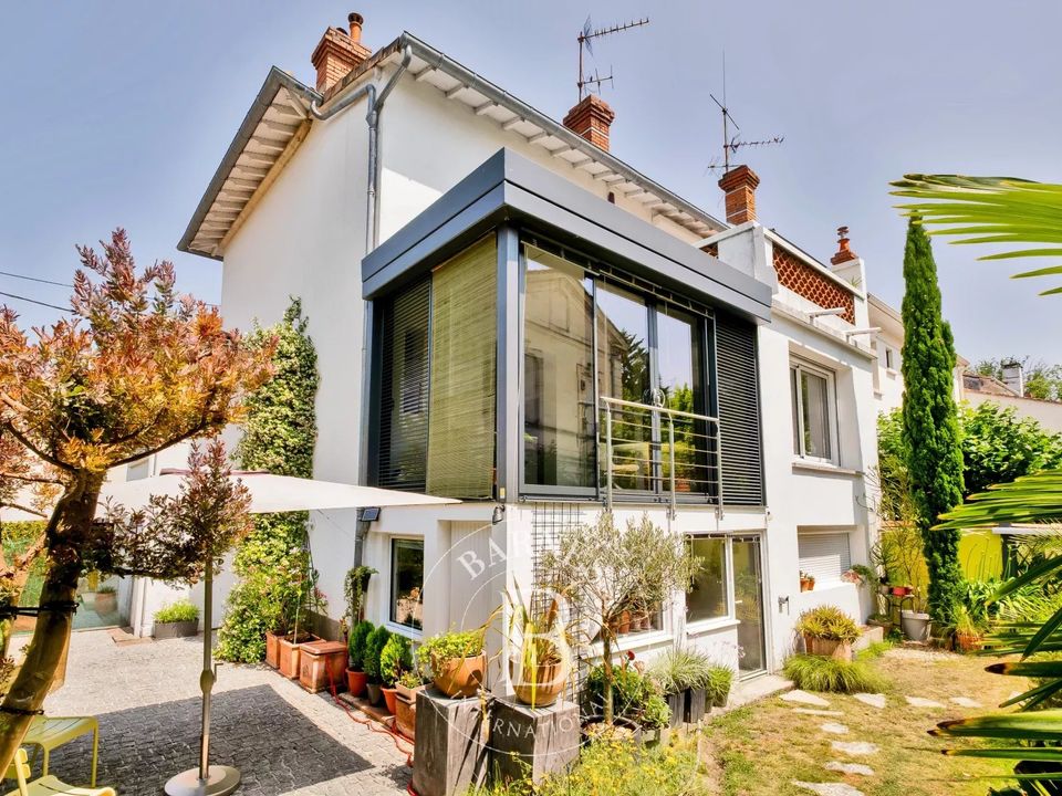 Villa a Le Bouscat, Gironde - foto 1
