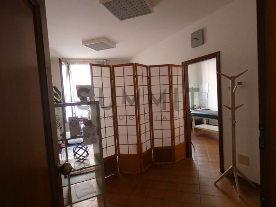 Erhvervsejendom i Schio, Vicenza - foto 2