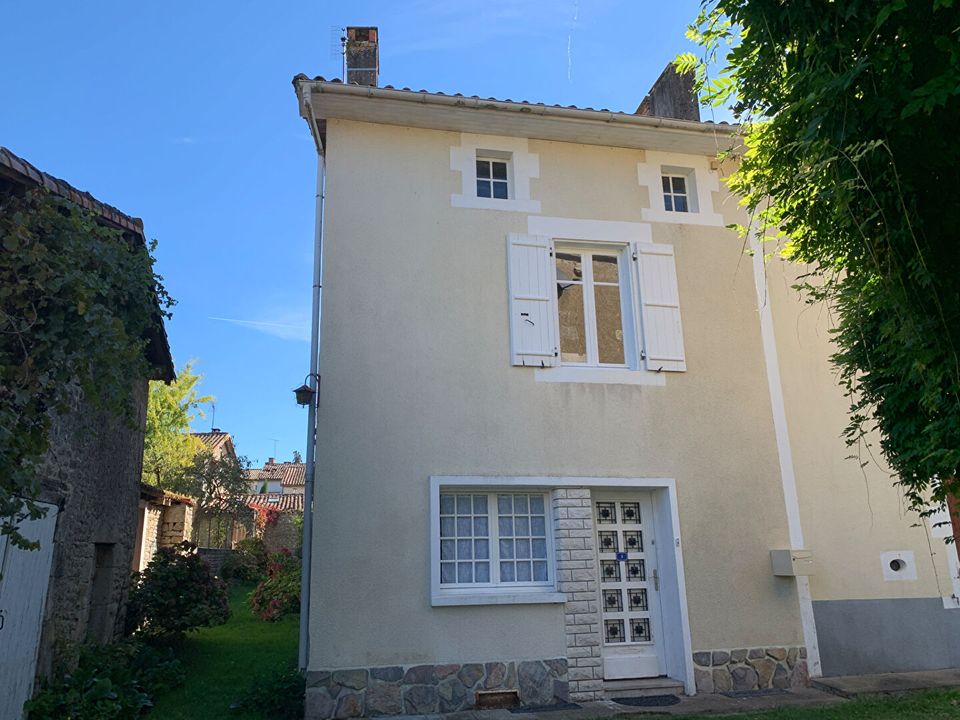 Villa i Benest, Charente - bilde 1