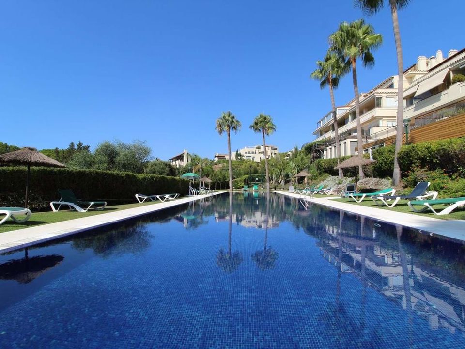 Lejlighed i Marbella, Malaga - foto 1