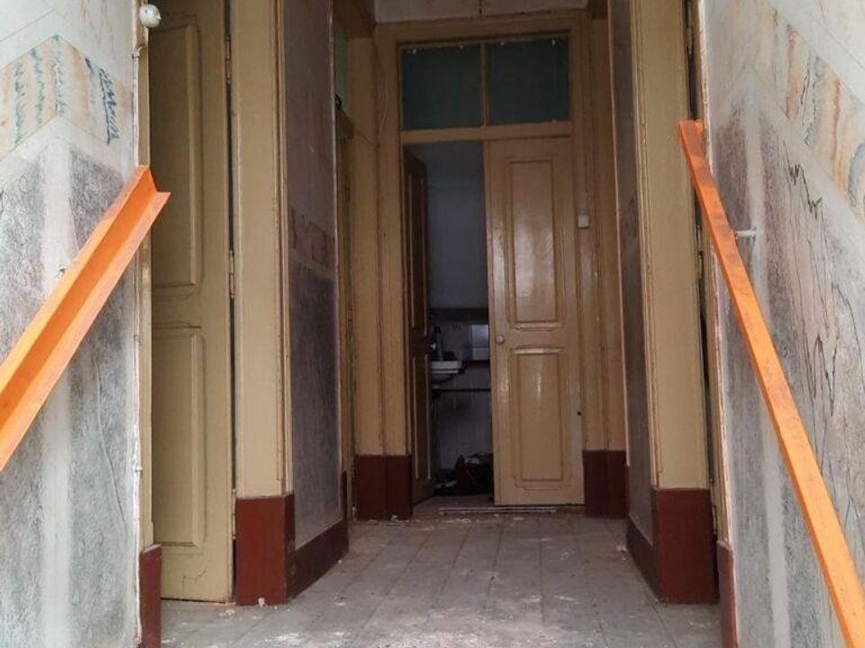 Commercial property in Barreiro, Setubal - photo 3